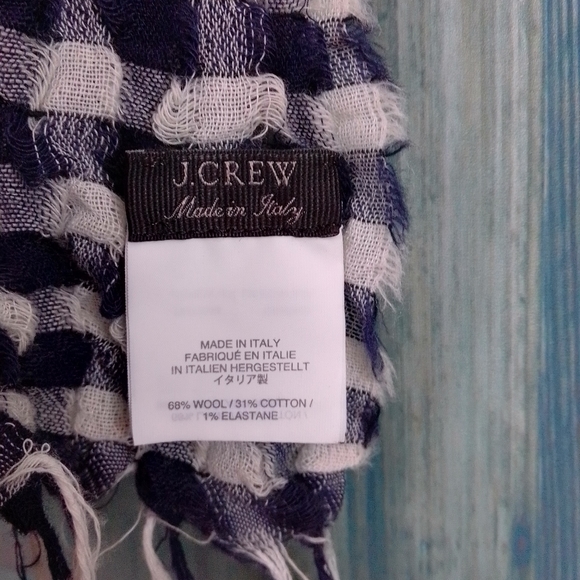 J crew wool blend blue & white check scarf - Picture 4 of 4
